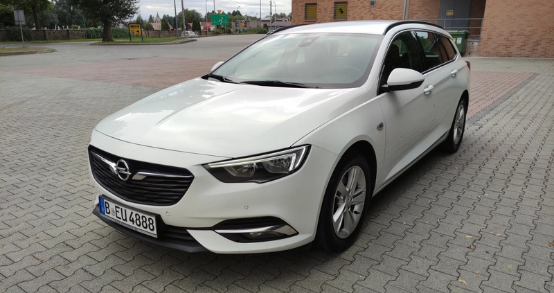 Opel Insignia cena 44900 przebieg: 227000, rok produkcji 2018 z Praszka małe 667